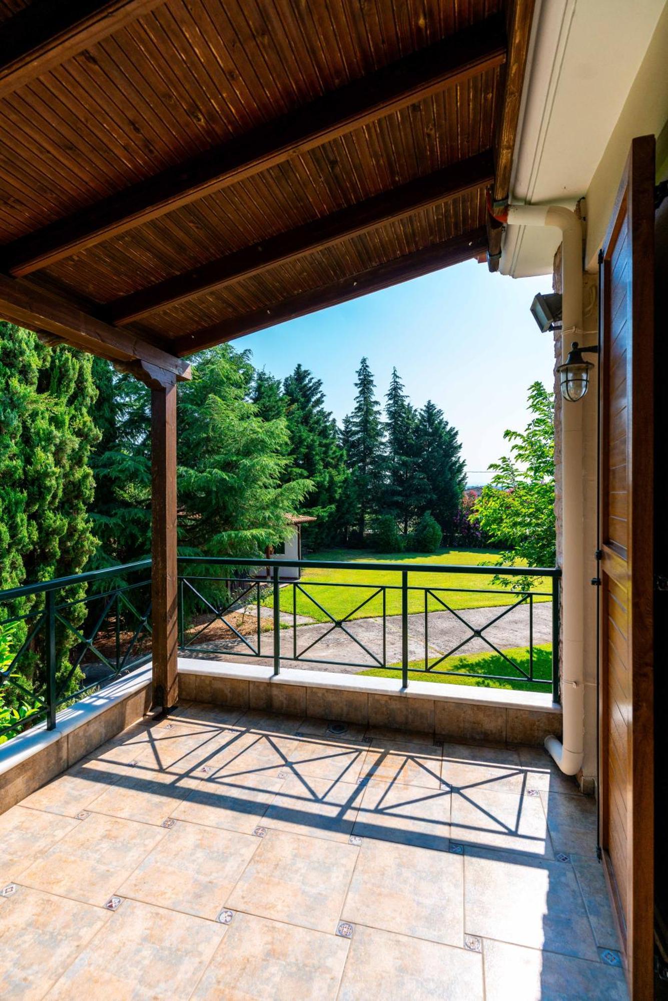 Villa Bougainvillea Epanomi Exterior foto